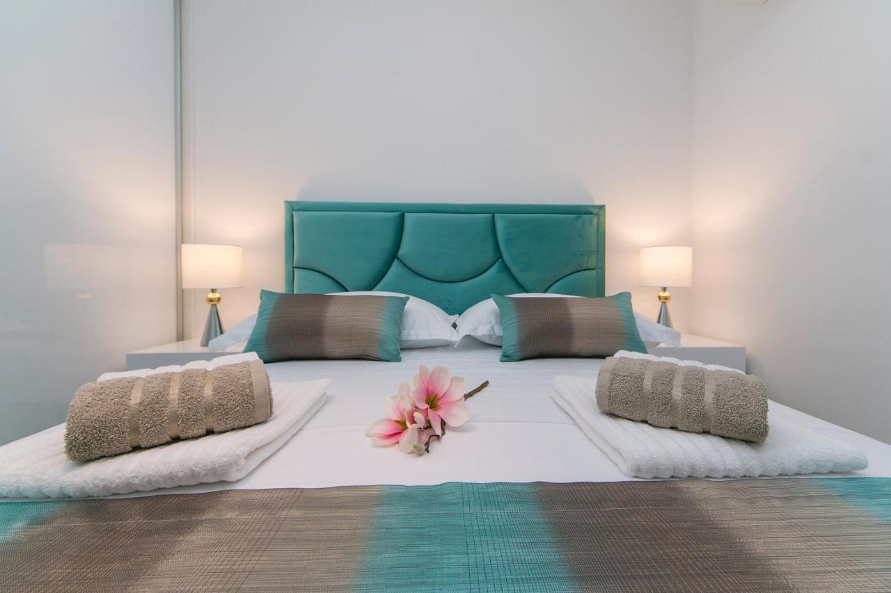Apartman Blue Paradise Makarska Esterno foto