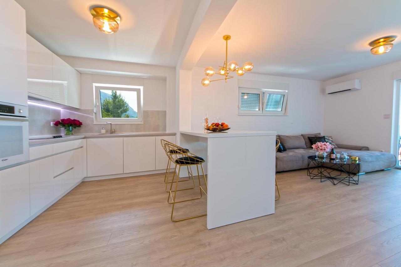 Apartman Blue Paradise Makarska Esterno foto